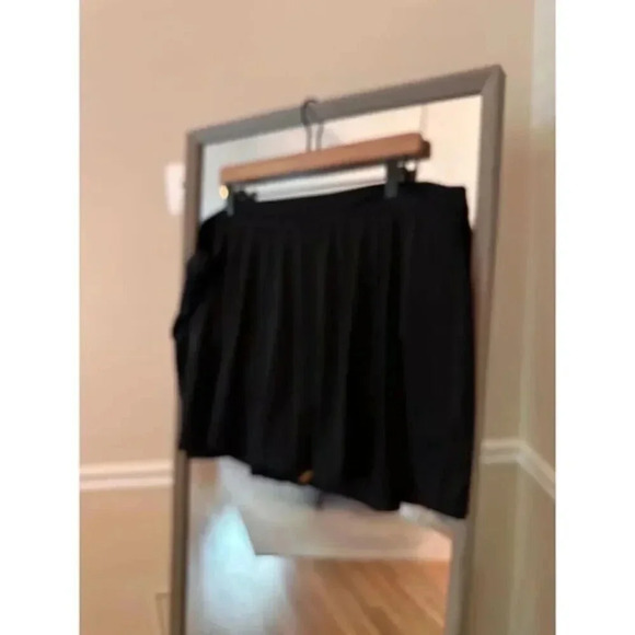 L.L Bean UPF 50 Size 24W Navy Blue‎ - Picture 2 of 3